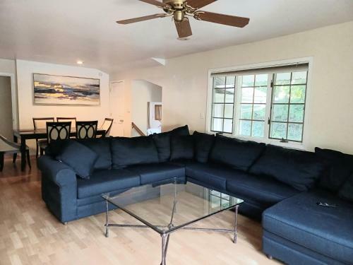 Comfortable Entire House For Rent 4 Bed 3 Baths
