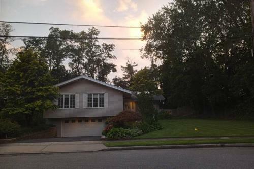 Comfortable Entire House For Rent 4 Bed 3 Baths