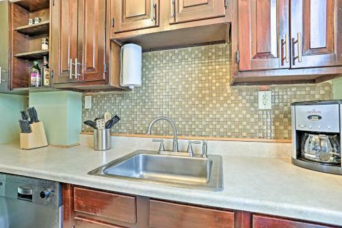 Apartamento Historic Poughkeepsie Apt - Walkable Location