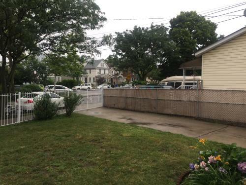 Hostal Guest House 5 Min. From Jfk