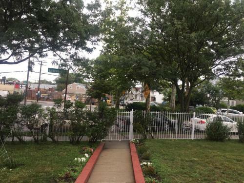 Hostal Guest House 5 Min. From Jfk