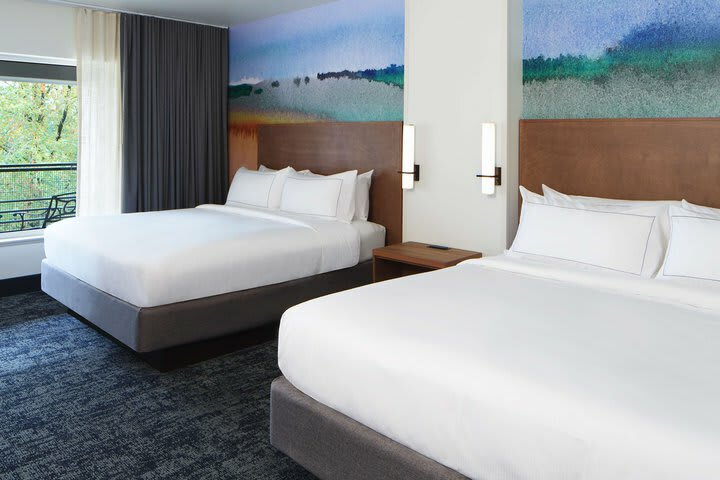 River's Edge Hotel & Spa