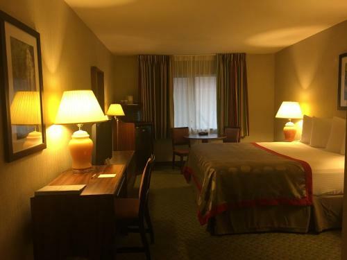 Hotel Ramada Portland Airport