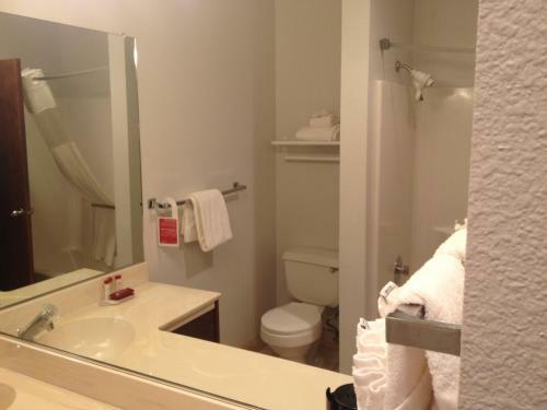 Hotel Ramada Portland Airport