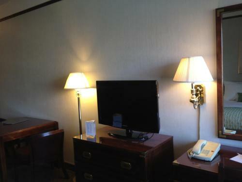 Hotel Ramada Portland Airport