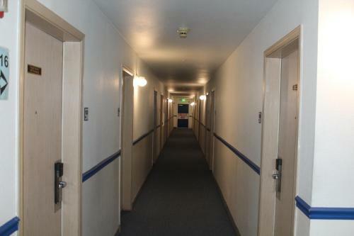 Travel Inn Motel