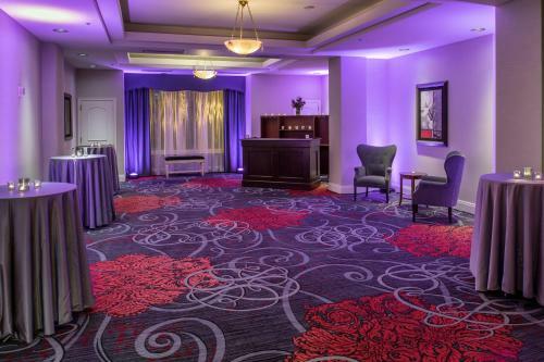 Hotel Embassy Suites Portland - Downtown