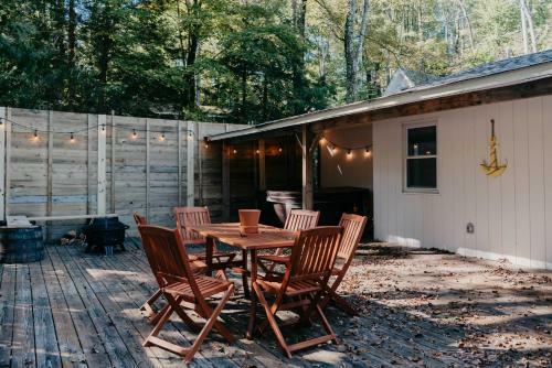 Smallwood Oasis With 2 Bikes And Private Hot Tub!