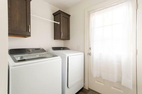 Catskillschalet/wifi/skiing/fireplace/king Bed