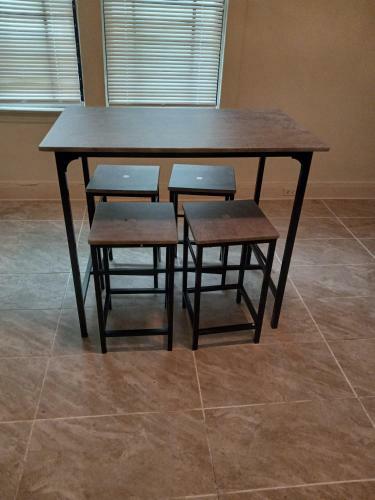 Apartamento Home Away From Home 2br Penthouse Suite With Netflix