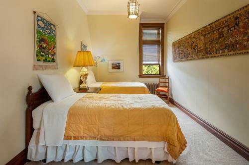 Hostal Manhattan Guest Suites