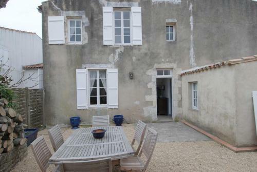 Charmante Maison De Village Avec �tage