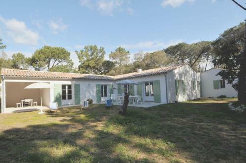 Villa Avec Beaucoup De Charme, Neuve De 2016