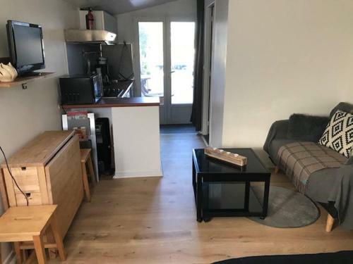 Apartamento Studio Ind�pendant Pr�s Cap Canaille Avec Terrasse