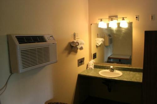 Cabana Motel