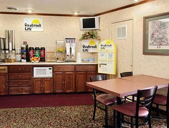 Hotel Days Inn Portland Airport