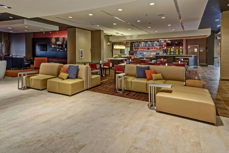 Hotel Courtyard By Marriott Westbury Long Island