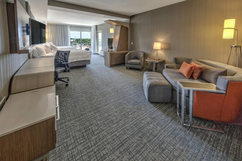 Hotel Courtyard By Marriott Westbury Long Island