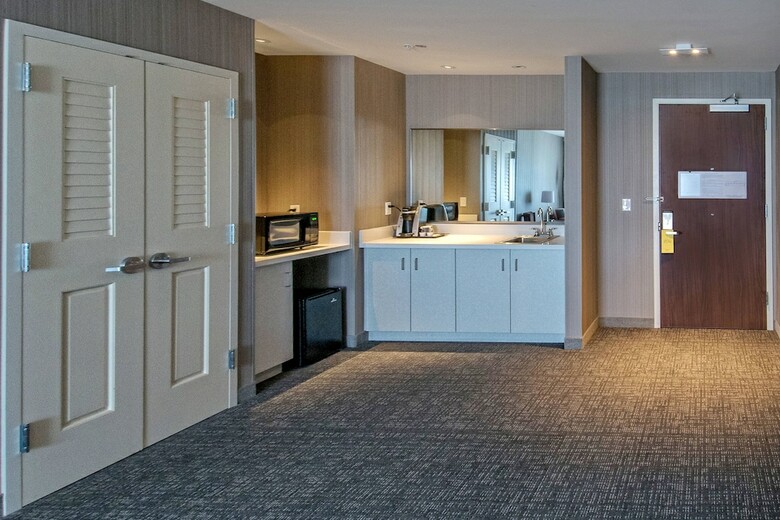 Hotel Courtyard By Marriott Westbury Long Island