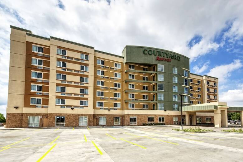 Hotel Courtyard By Marriott Westbury Long Island
