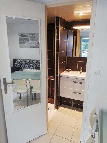 Apartamento Agr�able Studio Avec Jardin