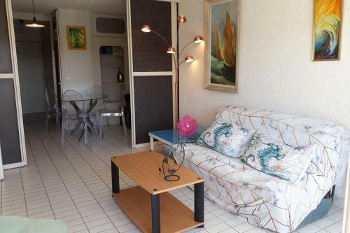 Apartamento Le Cocon De Flo, Studio Face � La Mer Au Couchant