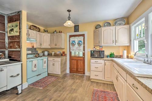 Cozy Blue Ridge Cottage - Bike, Hike, And Fish!