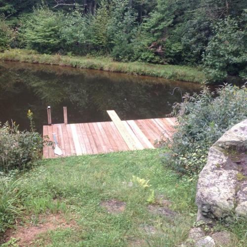 Serene Mountain Getaway Sleeps 2 To 5, Sauna, Lake View