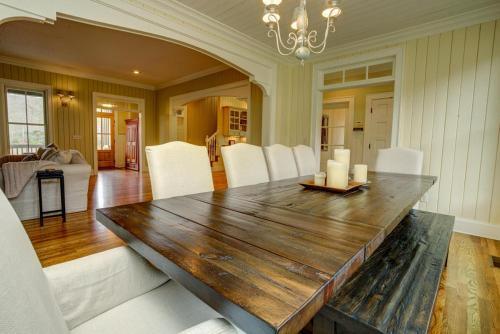 Pisgah Forest Retreat