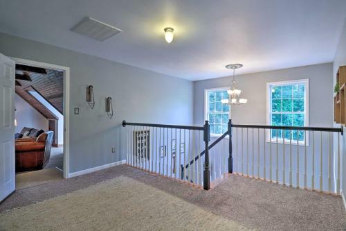 Lovely Family Home 0 7 Mi To Downtown Brevard