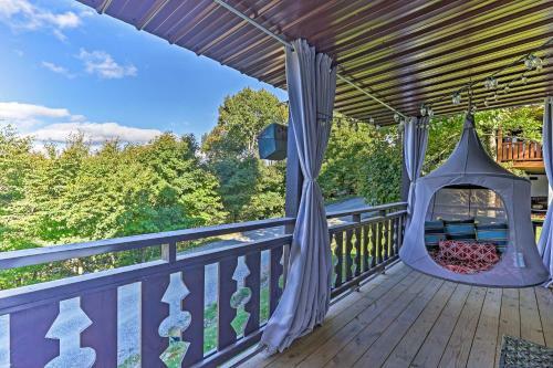 Beech Mountain Abode Near Hiking And Ski Slopes