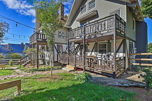Beech Mountain Abode Near Hiking And Ski Slopes