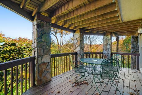 Mountain Aire Lodge