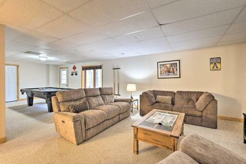 Spacious Beech Mtn Home About 2 Mi To Ski Resort