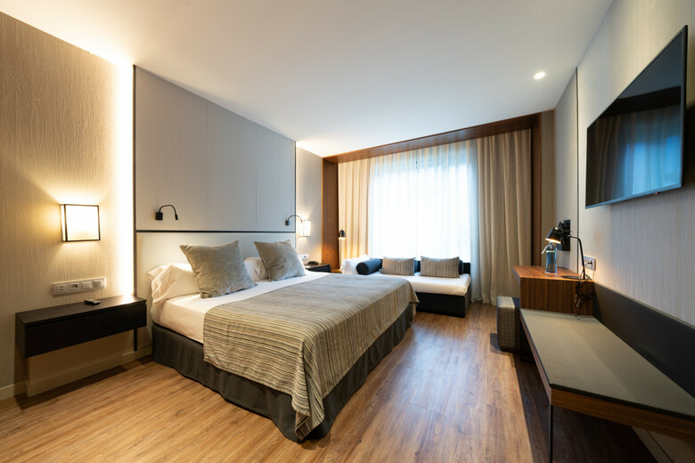 Hotel Catalonia Barcelona Plaza