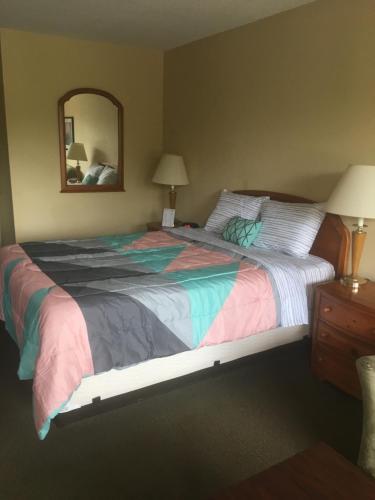 Hotel Ambassador Inn