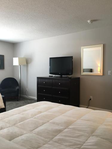 Hotel Ambassador Inn