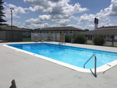 Hotel Ambassador Inn