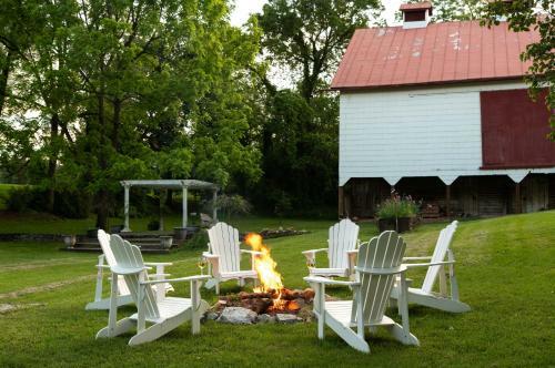 Bed & Breakfast South Court Inn