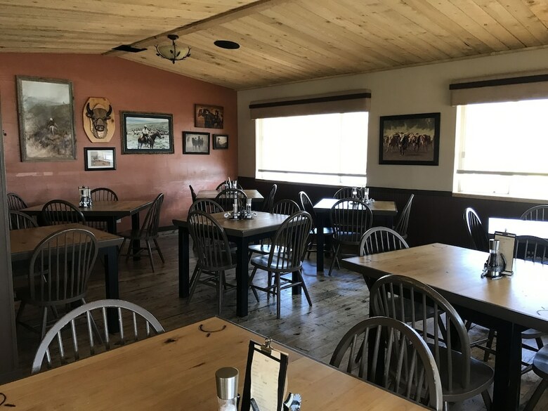 Motel Broken Spur Inn & Steakhouse