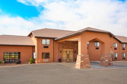 Red Sands Hotel