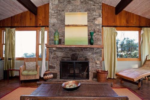 Scenic Mountain Retreat