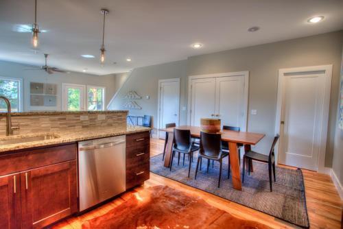 Upstream Cottage