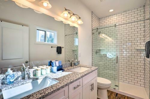 Bright And Beautiful Home By Biltmore Village!