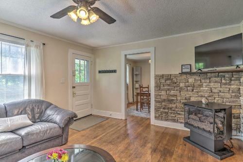Apartamento Waynesville Apt, 5 Mi To Blue Ridge Parkway!