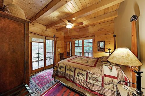 Elkhorn Cabin