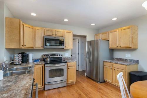 Newly Listed! Asheville City Retreat