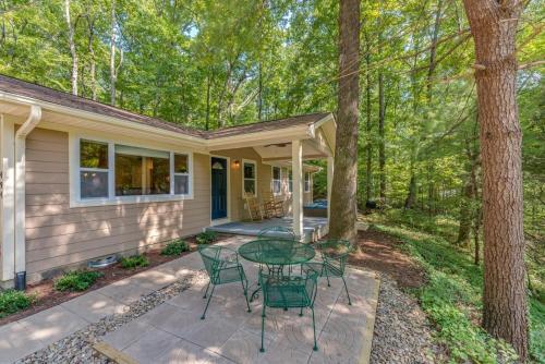 Knobby Creek Cottage