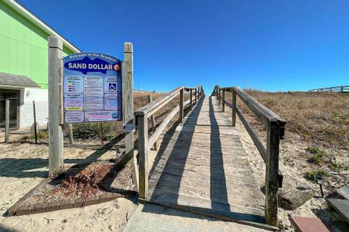 Sand Dollar Retreat By Sea Scape Properties