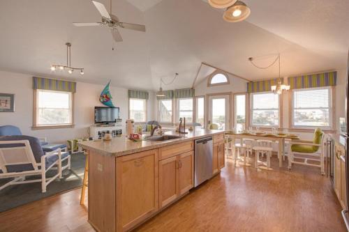 Egret Point 802